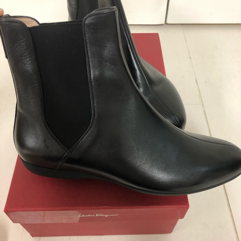 Salvatore Ferragamo leather booties